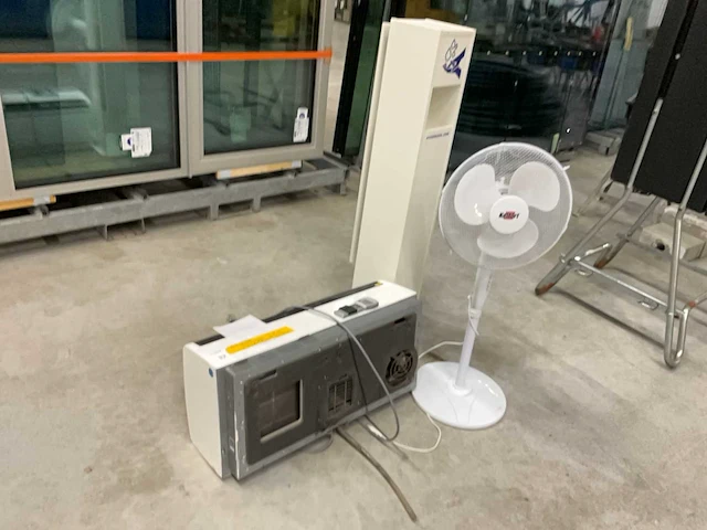 Airconditioning en divers - afbeelding 1 van  6