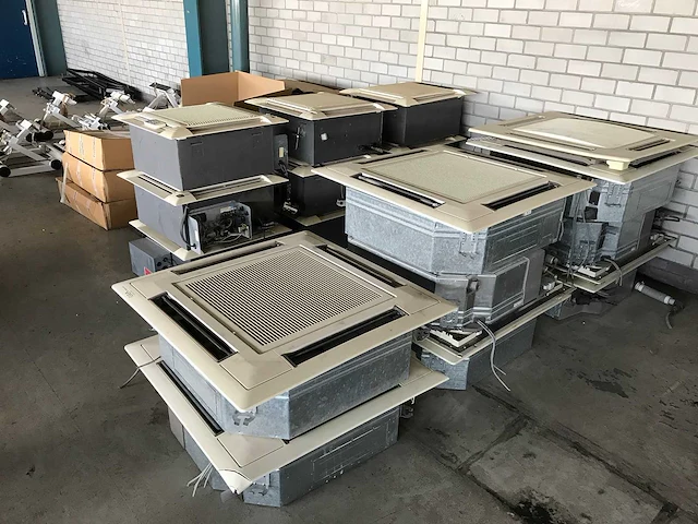 Airconditioning plafond units (17x) - afbeelding 3 van  5