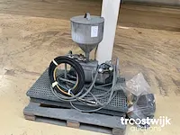 Airless verfspuitinstallatie - afbeelding 1 van  7