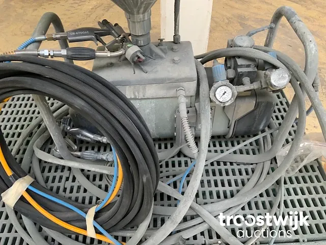 Airless verfspuitinstallatie - afbeelding 4 van  7
