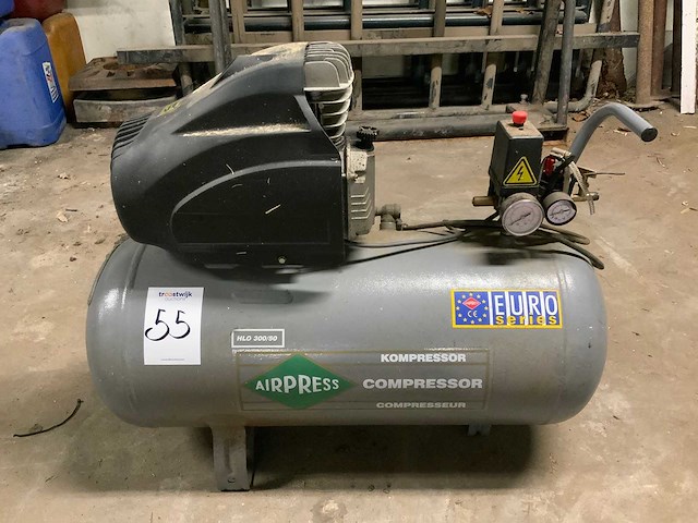 Airpress - hlo 300/50 - luchtcompressor - afbeelding 1 van  3
