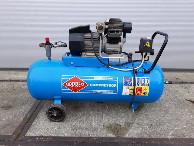 Airpress - km100-350 - luchtcompressor - afbeelding 1 van  4