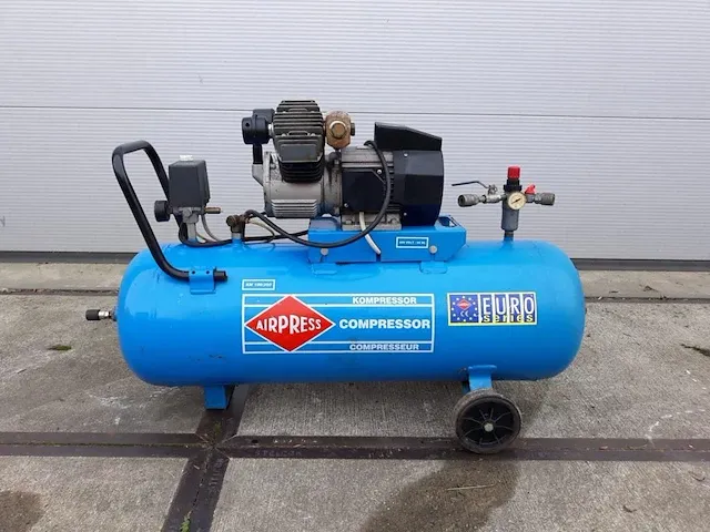 Airpress - km100-350 - luchtcompressor - afbeelding 2 van  4