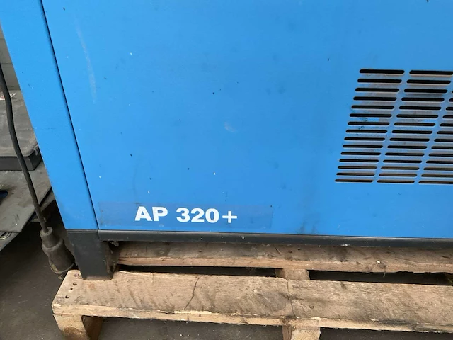 Airpress ap320+ zuigercompressor - afbeelding 3 van  7