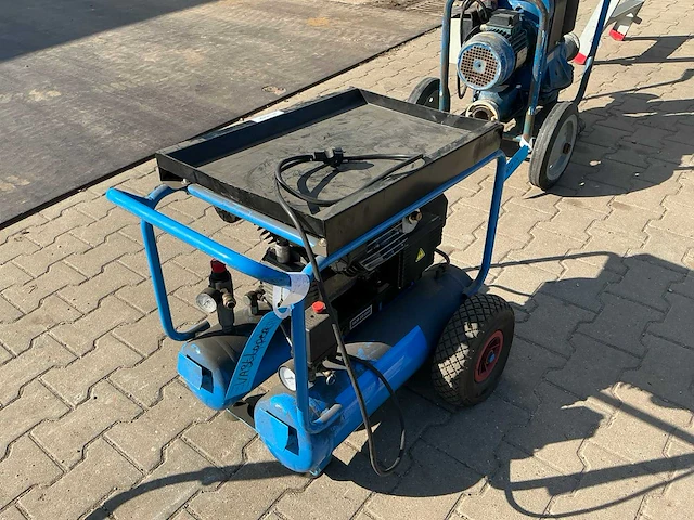 Airpress blm 22/350 luchtcompressor - afbeelding 4 van  7