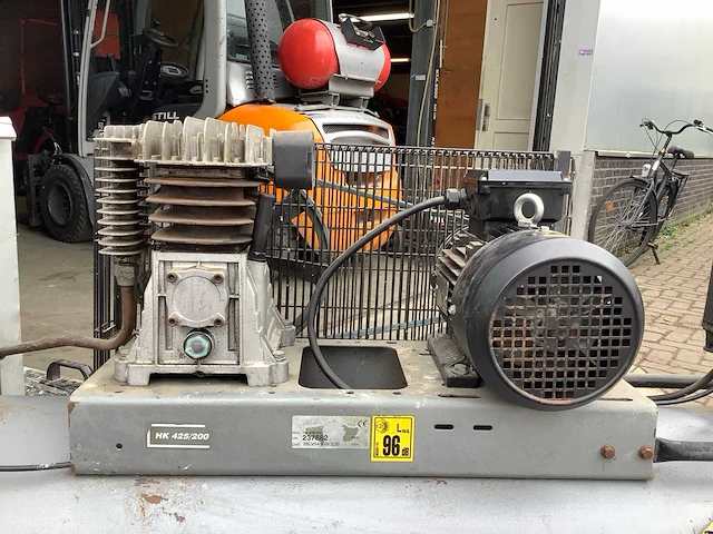 Airpress hk 425/200 luchtcompressor - afbeelding 3 van  4