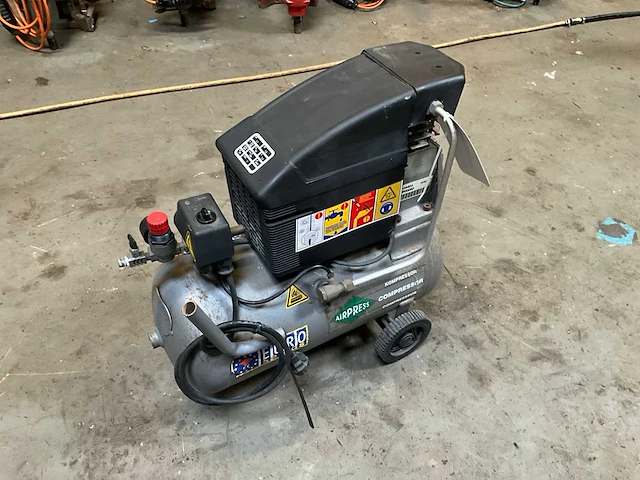 Airpress hl 215/25 mobiele luchtcompressor - afbeelding 3 van  5