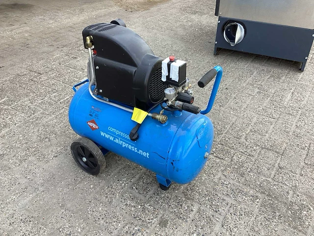 Airpress hl 325-50 zuigercompressor - afbeelding 2 van  7