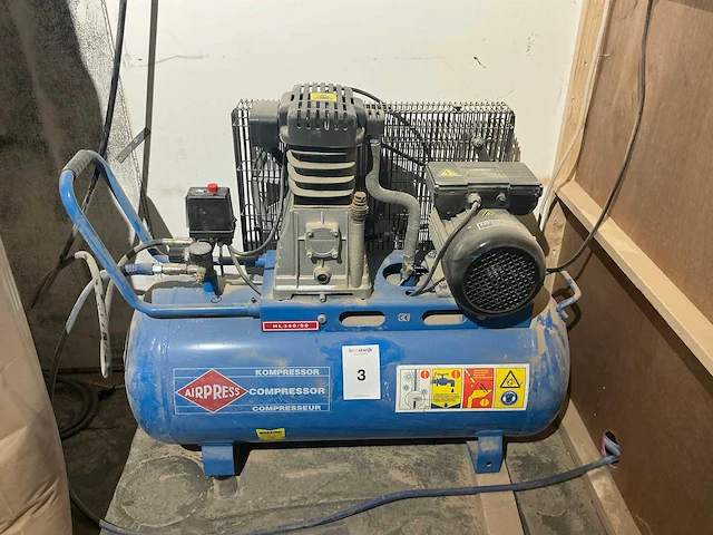 Airpress hl340/90 luchtcompressor - afbeelding 1 van  5