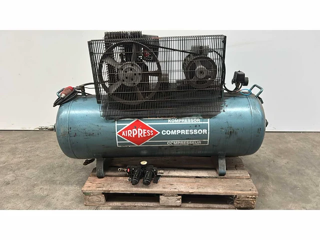 Airpress k 300-600 compressor - afbeelding 1 van  4