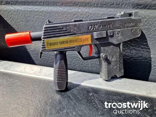 Airsoft pistool - afbeelding 2 van  6
