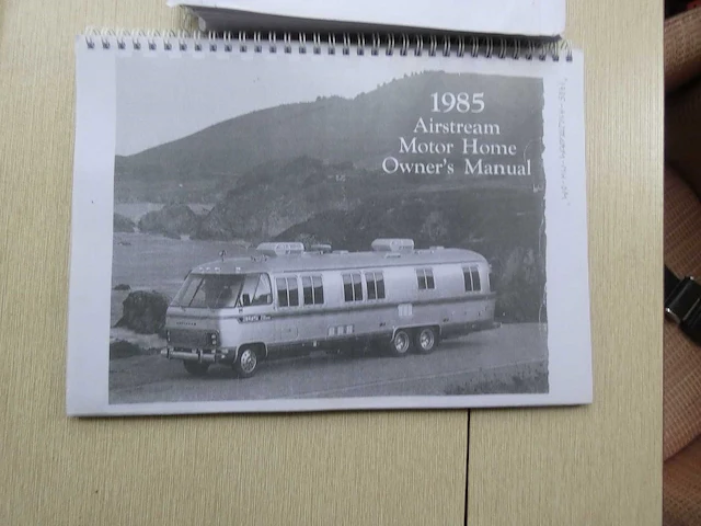 Airstream - 325 - campervan - afbeelding 15 van  57