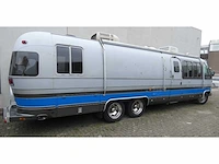 Airstream - 325 - campervan - afbeelding 31 van  57