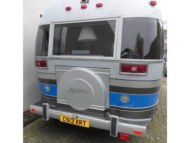Airstream - 325 - campervan - afbeelding 32 van  57