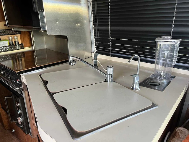 Airstream - excella - camper - afbeelding 11 van  43