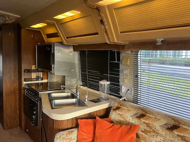 Airstream - excella - camper - afbeelding 18 van  43