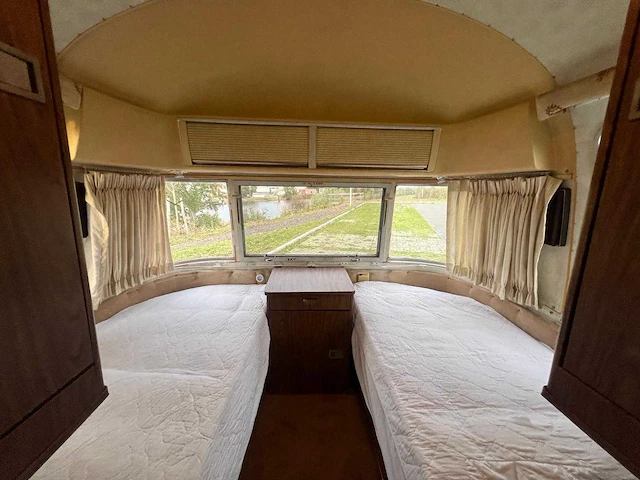 Airstream - excella - camper - afbeelding 27 van  43