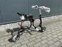 Airwheel backpack elektrische mini e-scooter - afbeelding 7 van  13