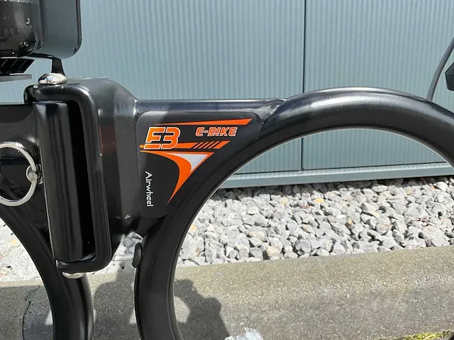 Airwheel backpack elektrische mini e-scooter - afbeelding 10 van  13
