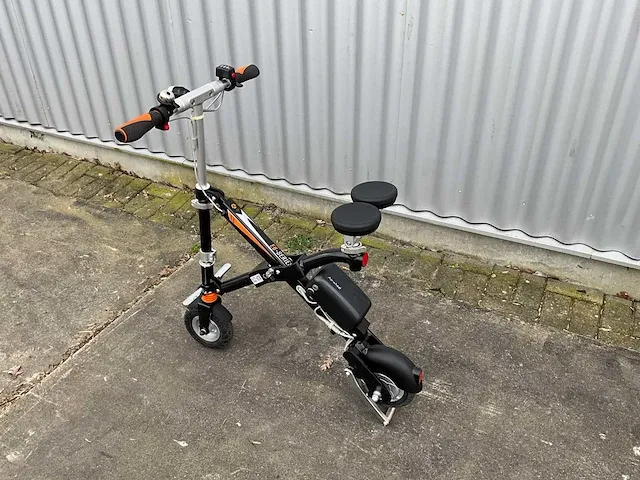 Airwheel e6 opvouwbare elektrische fiets - afbeelding 3 van  9