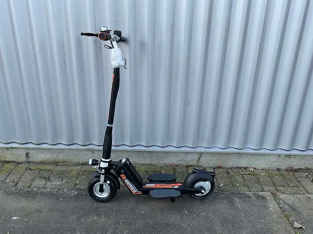 Airwheel z5 urban e-scooter - afbeelding 1 van  13