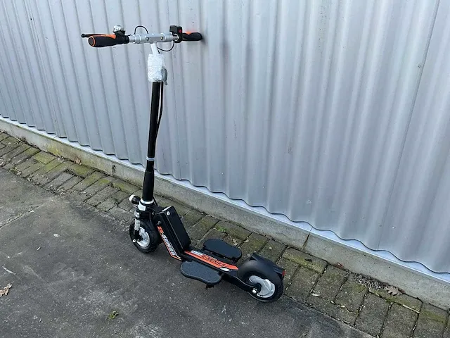 Airwheel z5 urban e-scooter - afbeelding 7 van  13