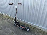 Airwheel z5 urban e-scooter - afbeelding 7 van  13
