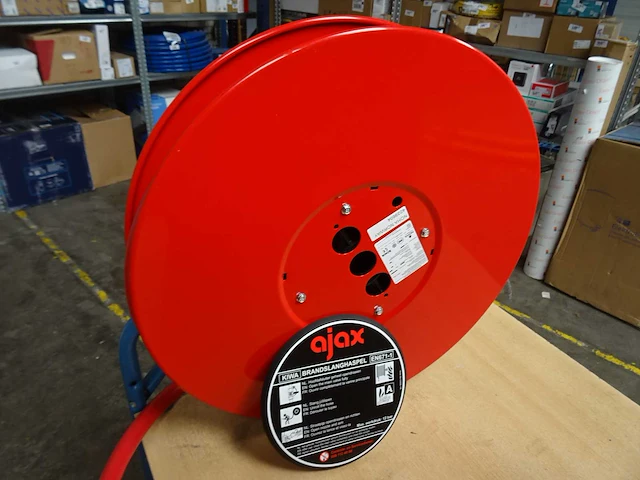 Ajax - chubb euro m2 600-25-3/4" - brandslanghaspel - afbeelding 1 van  2
