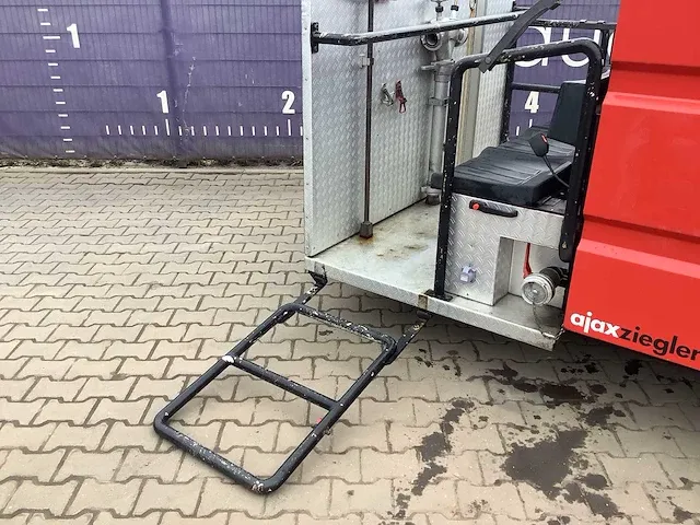 Ajaxziegler watertank haakarm bak/brandweermateriaal 6000 liter - afbeelding 12 van  16