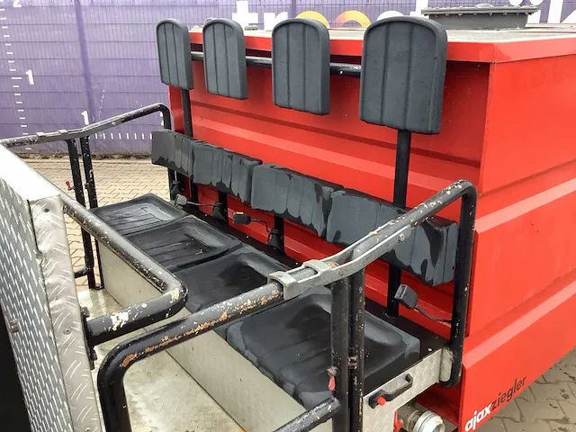 Ajaxziegler watertank haakarm bak/brandweermateriaal 6000 liter - afbeelding 6 van  16