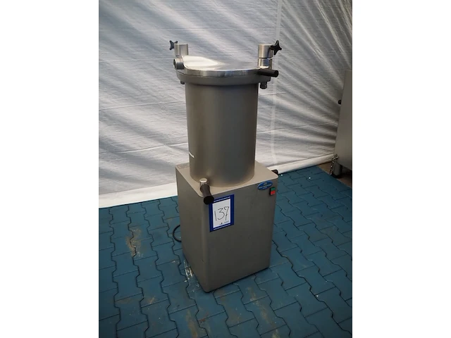 Ak - afbeelding 2 van  9