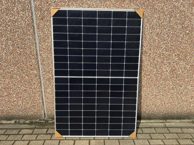 Akcome - set van 108 zonnepanelen (430 wp) - goodwe 36k omvormer - afbeelding 3 van  10