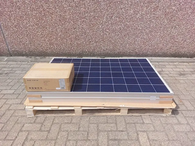 Akcome - set van 4 akcome sk6610p-275 zonnepanelen en 1 saj 1.0 omvormer - afbeelding 1 van  11