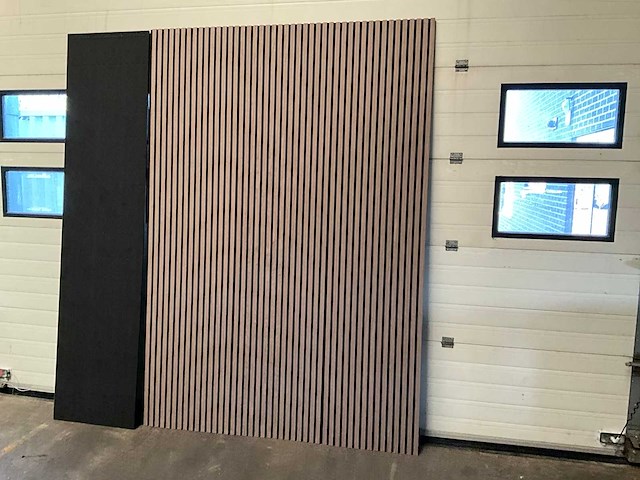 Akoestisch wandpaneel - 2600x600x21mm - walnoot (20x) - afbeelding 7 van  7