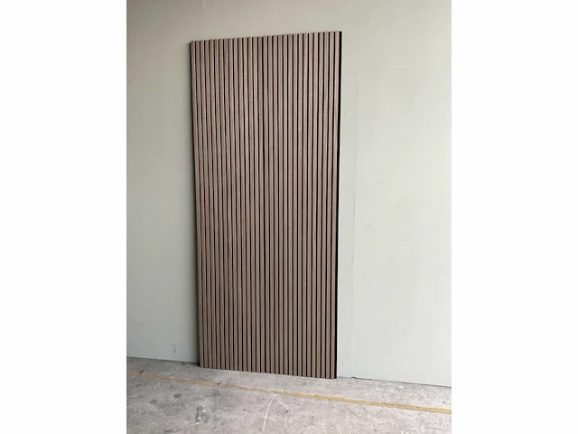 Akoestisch wandpaneel - 2800x60mm - walnoot (12x) - afbeelding 3 van  6