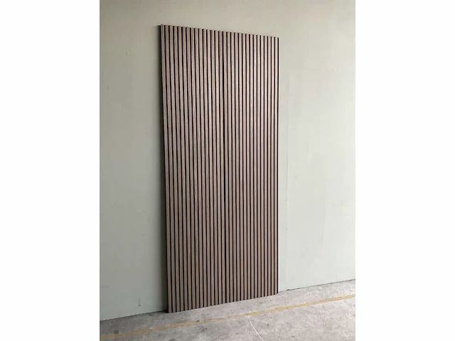 Akoestisch wandpaneel - 2800x60mm - walnoot (12x) - afbeelding 4 van  6