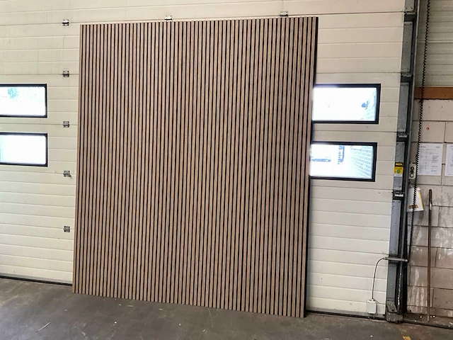 Akoestisch wandpaneel - grijs eiken - 2800x600x21mm (8x) - afbeelding 2 van  7