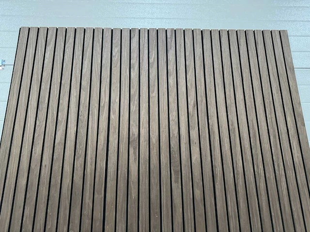 Akoestisch wandpaneel black walnut (24x) - afbeelding 4 van  17