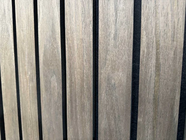 Akoestisch wandpaneel black walnut (24x) - afbeelding 17 van  17
