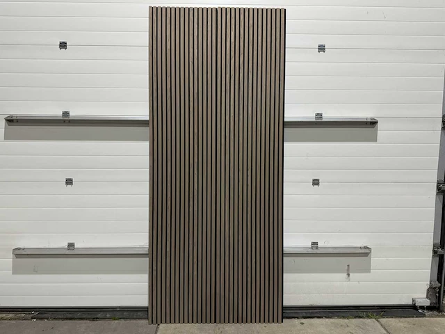 Akoestisch wandpaneel walnoot (10x) - afbeelding 1 van  8