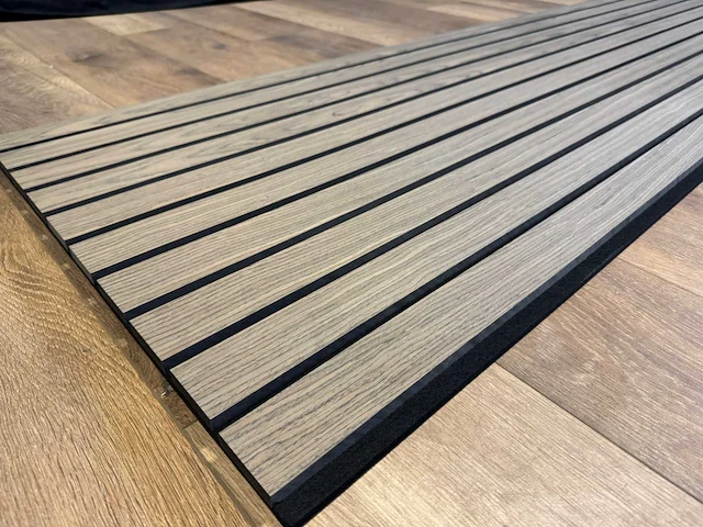 Akoestisch wandpaneel walnut (12x) - afbeelding 1 van  16