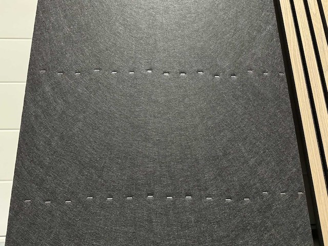 Akoestisch wandpaneel walnut (3x) - afbeelding 8 van  8