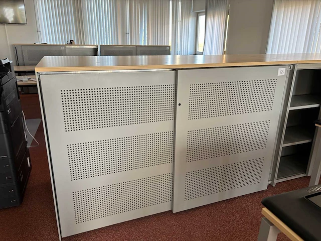 Akoestische kast dubbel - afbeelding 1 van  5
