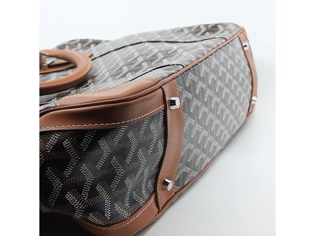 Aktetas, goyard, ambassade - afbeelding 2 van  11