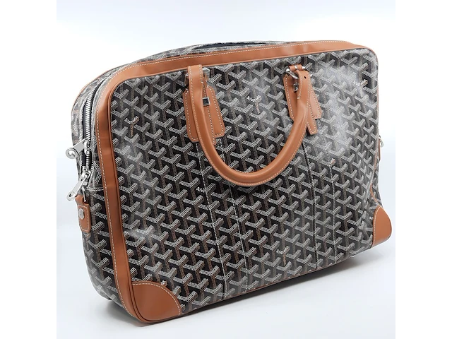 Aktetas, goyard, ambassade - afbeelding 9 van  11