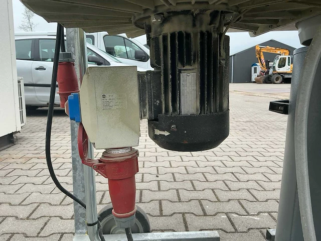 Al-ko mobil 100 filterafzuiginstallatie - afbeelding 2 van  11