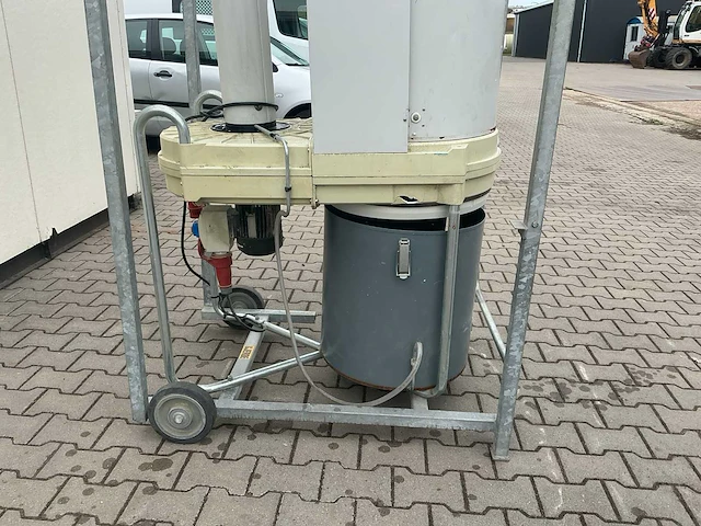 Al-ko mobil 100 filterafzuiginstallatie - afbeelding 8 van  11