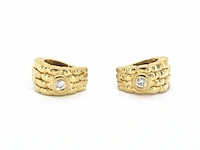 Alain roure - gouden brede creolen met natuurlijke diamanten - afbeelding 4 van  9