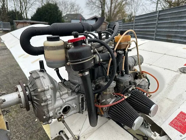 Albatros ae 209 ultra light propellor vliegtuig met rotax 582 bombardier v.v maatwerk trailer - afbeelding 5 van  27