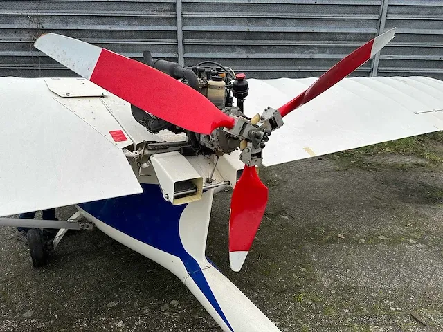 Albatros ae 209 ultra light propellor vliegtuig met rotax 582 bombardier v.v maatwerk trailer - afbeelding 6 van  27